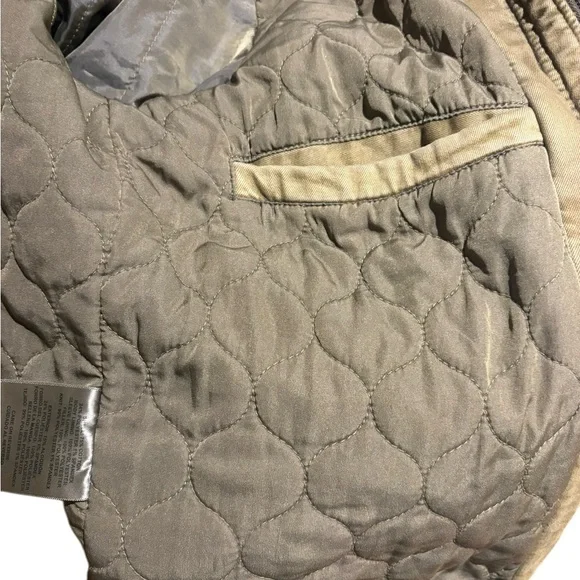 Levi's jacket, khaki-colored twill utility trucker jacket with patches. Size M - Picture 7 of 9